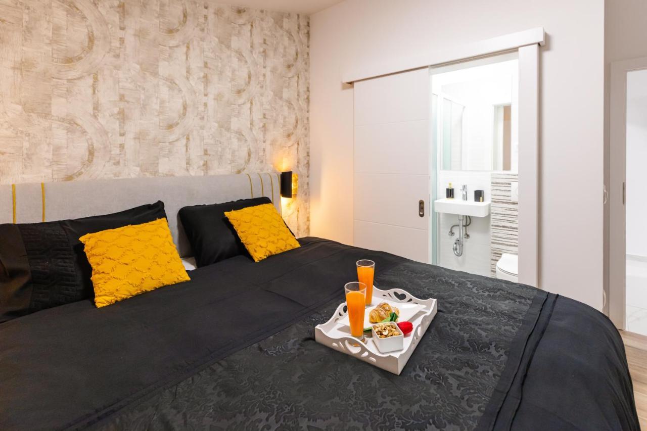 Apartman Laura Vir Esterno foto