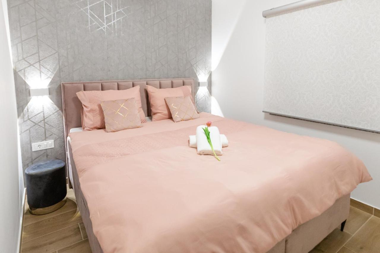 Apartman Laura Vir Esterno foto
