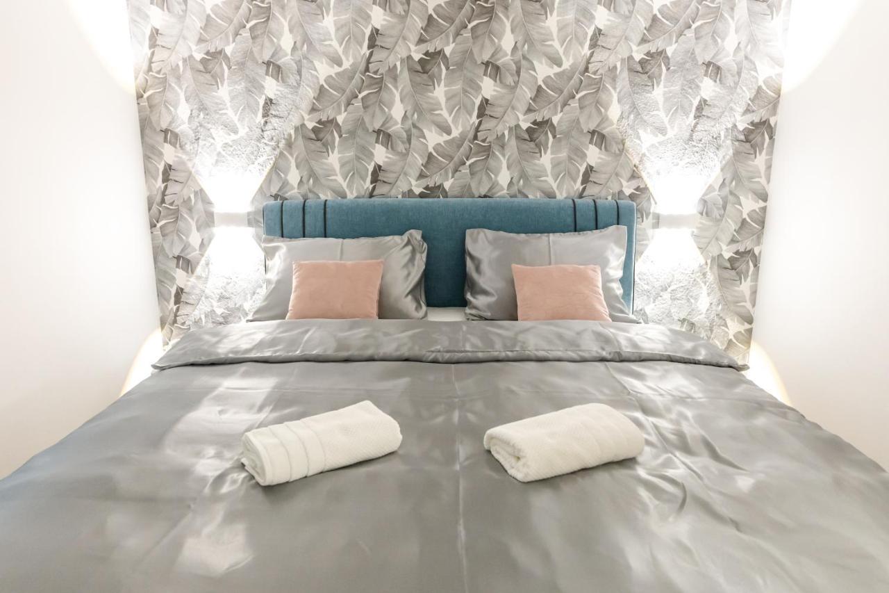 Apartman Laura Vir Esterno foto