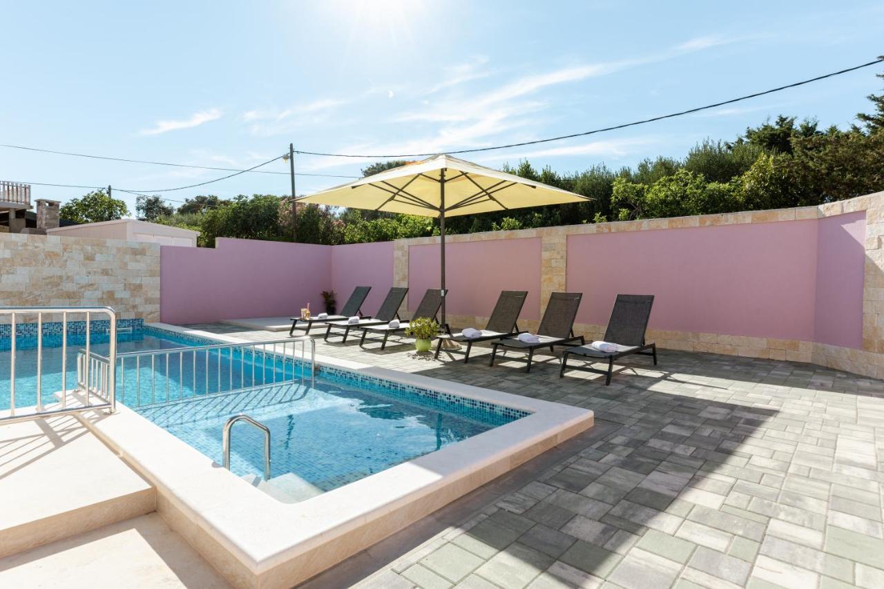 Apartman Laura Vir Esterno foto