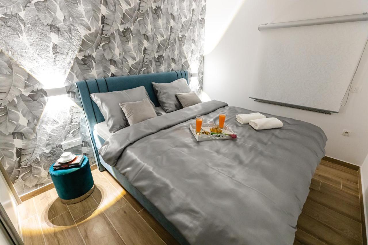 Apartman Laura Vir Esterno foto